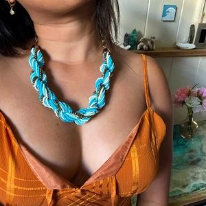 Lovely twist Fashion Bead Necklace